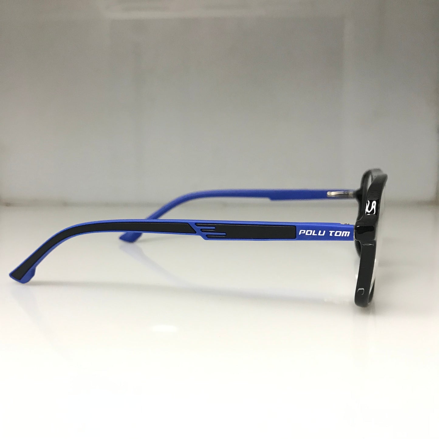 Attractive glasses new design with two colors combination