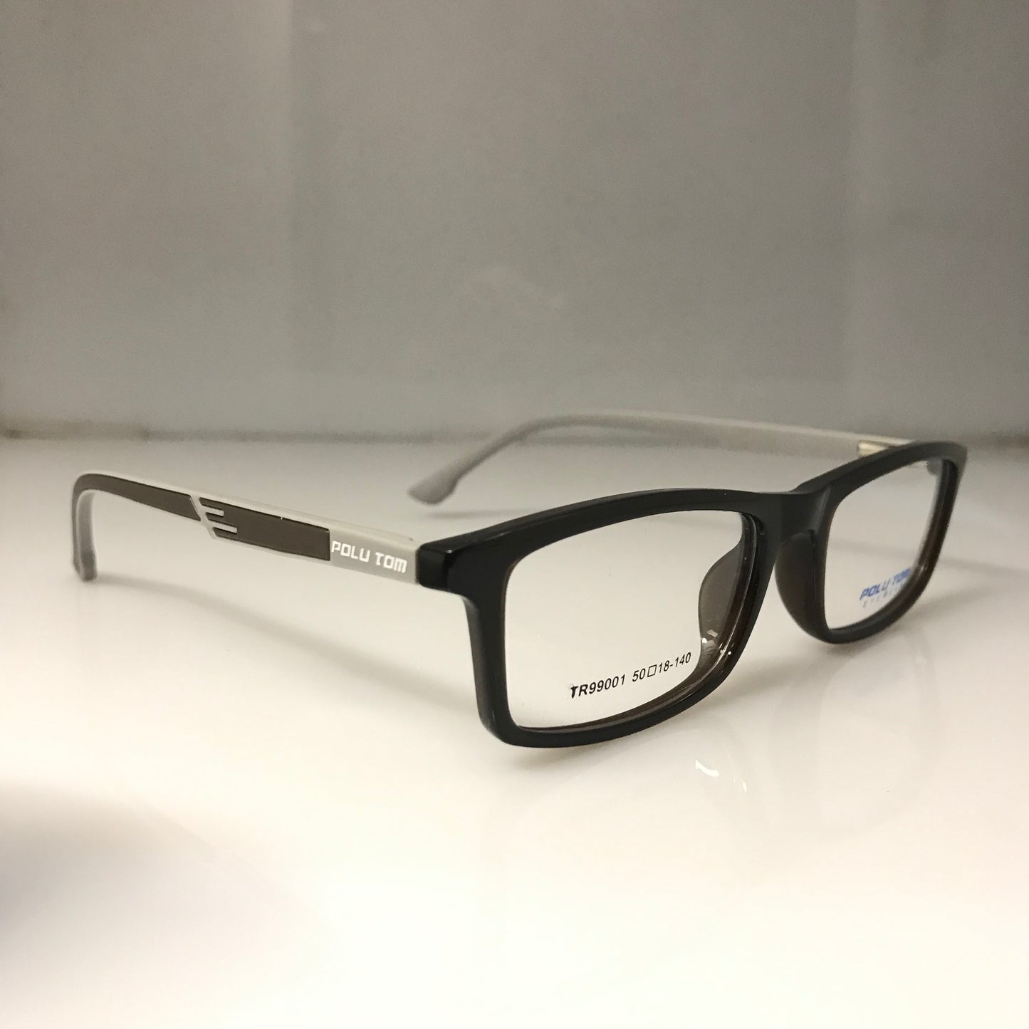 Rectangular frame with curvy design 2024