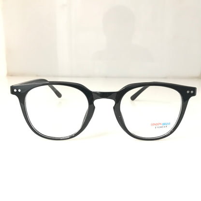 Cat eye shaped glasses in solid black color