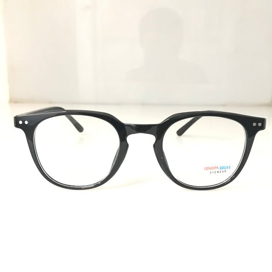 Cat eye shaped glasses in solid black color