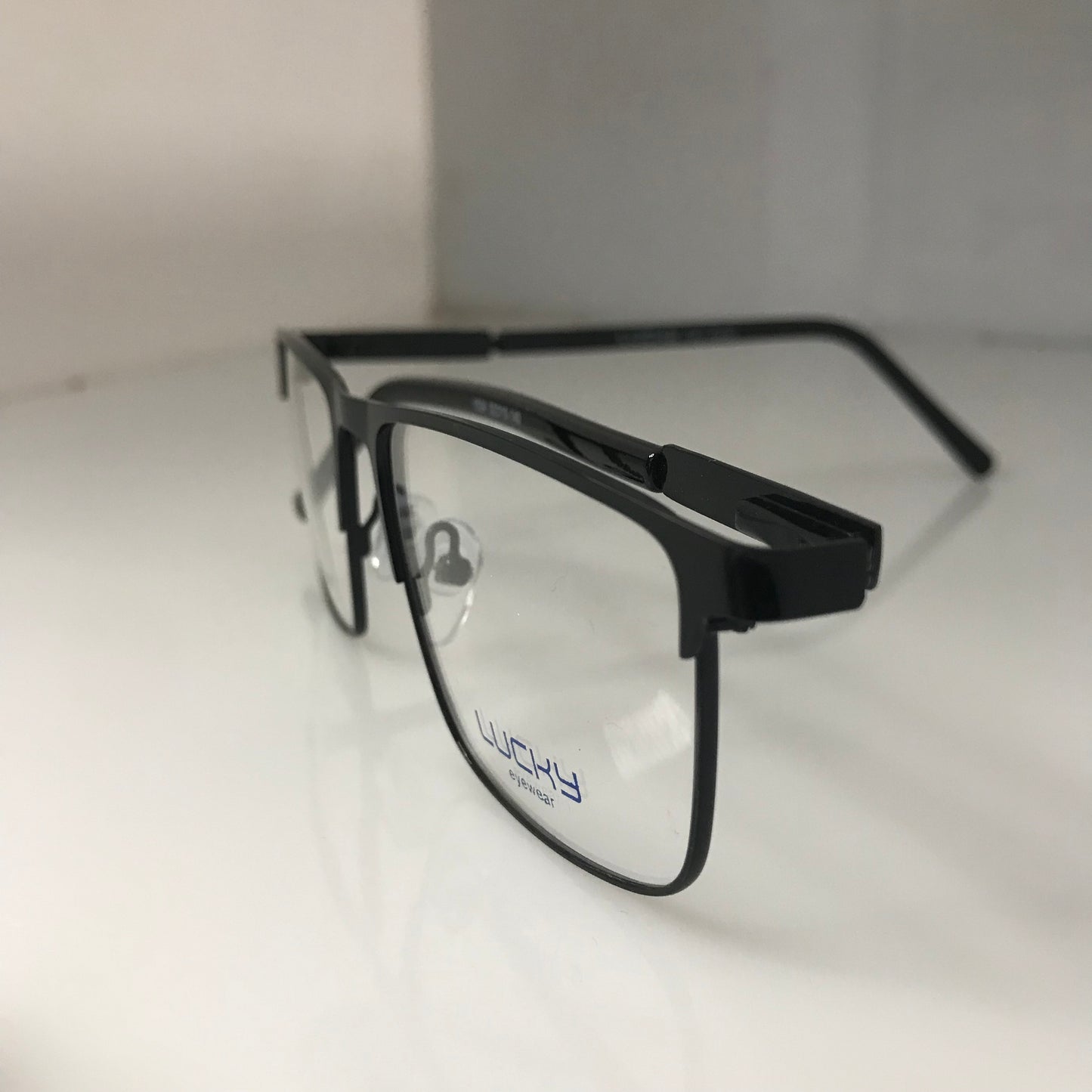 Full rim metallic rectangular frame