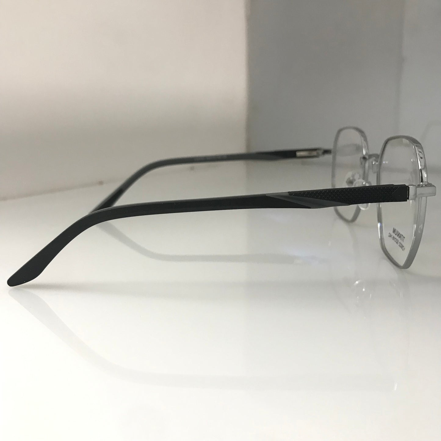 Executive Silver-Tone Glasses with metal frame