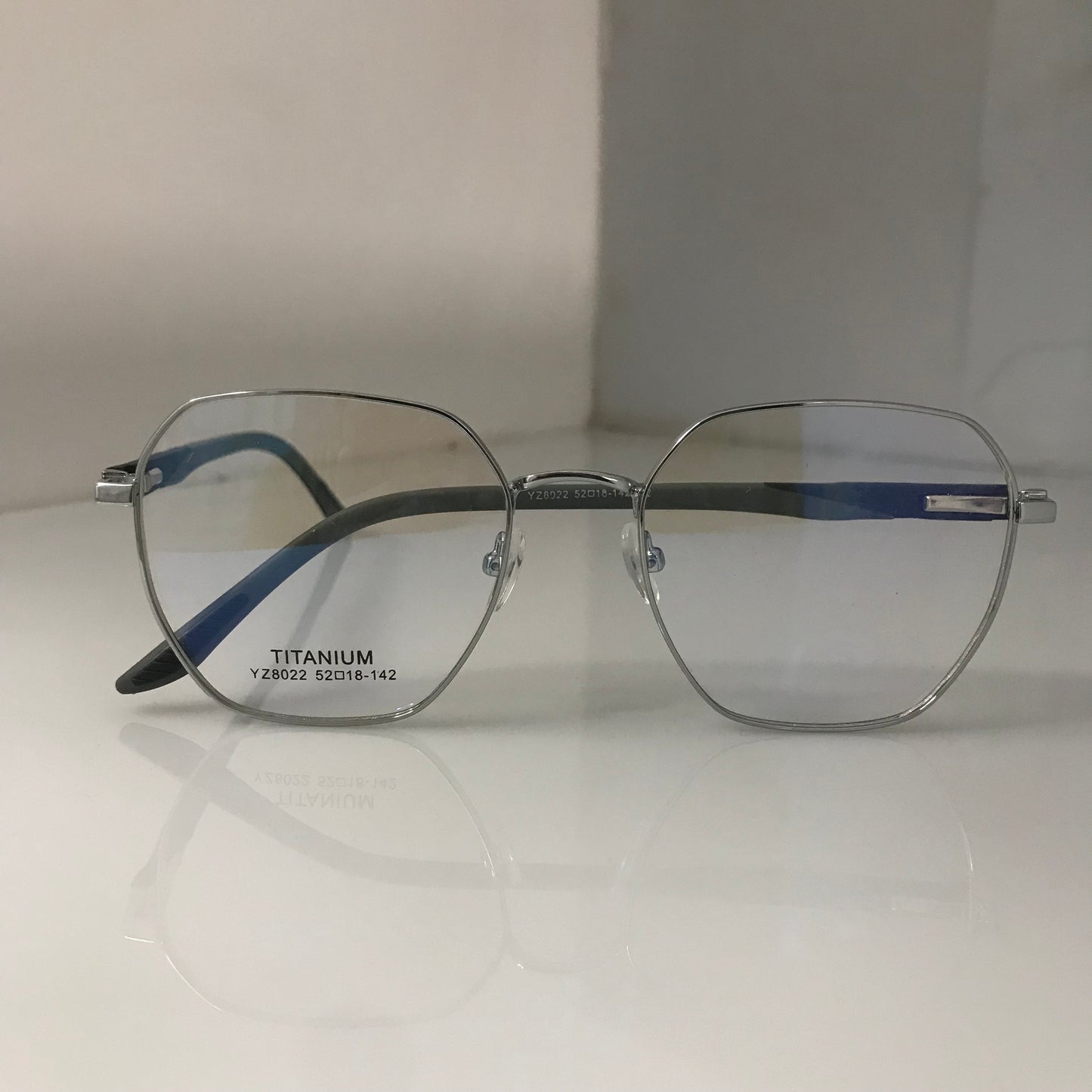 Executive Silver-Tone Glasses with metal frame