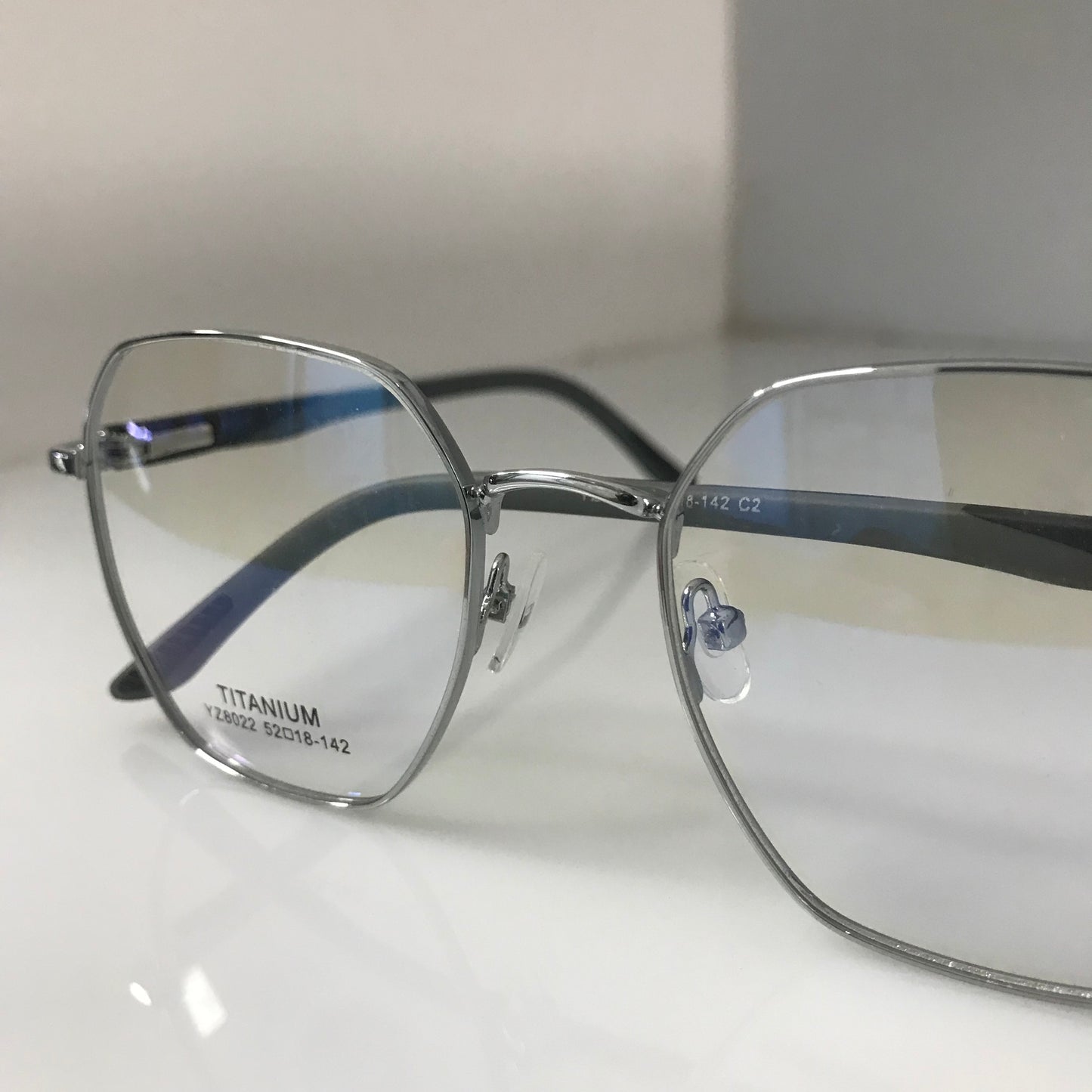 Executive Silver-Tone Glasses with metal frame